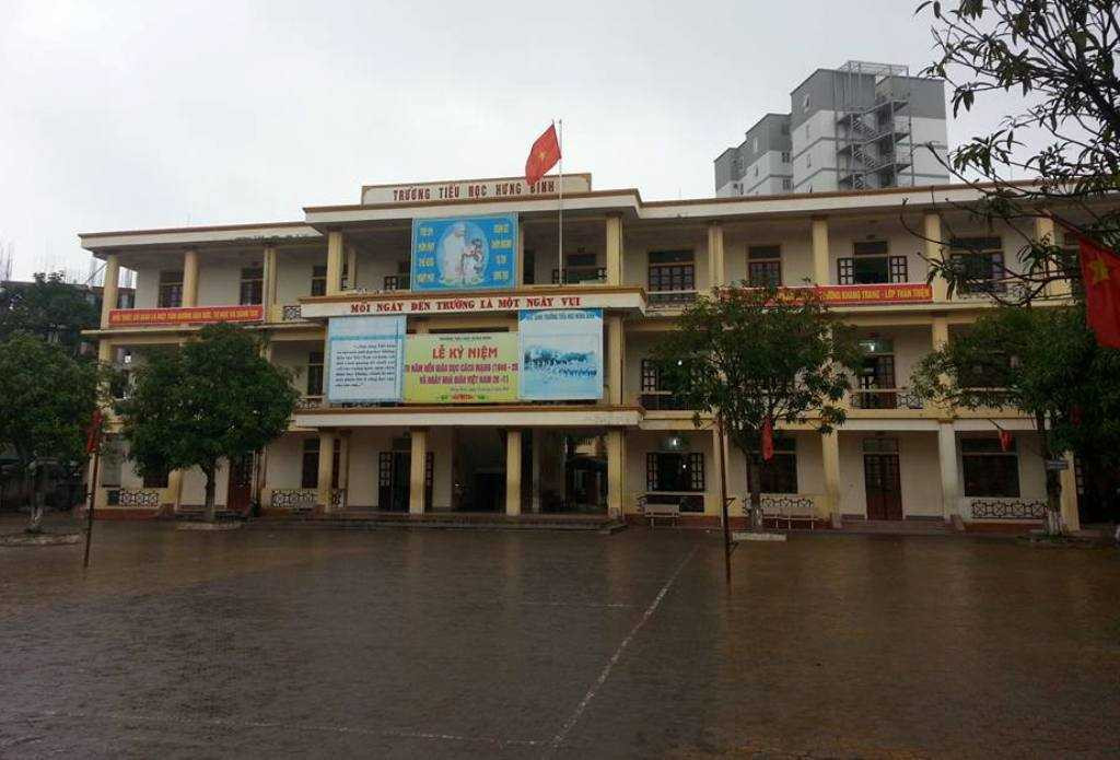 Thầy giáo dâm ô học sinh