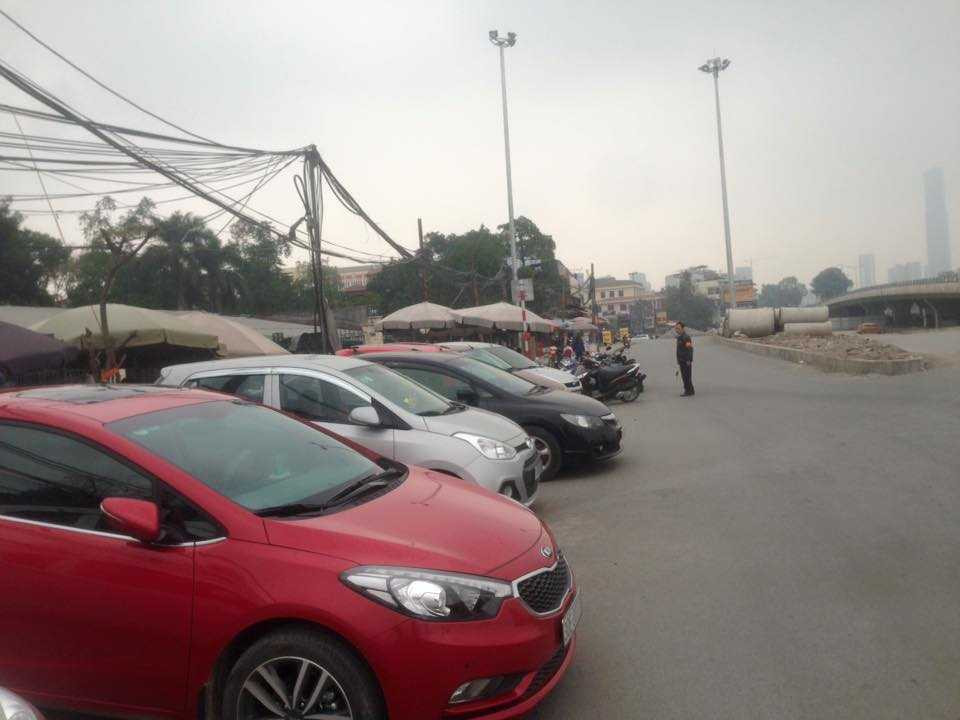 'Bẫy' chết người trên con đường hơn 6.000 tỷ đồng giữa Thủ đô