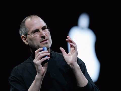 Mặc dù là vợ của một trong những nhân vật vĩ đại nhất của Thung lũng Silicon nhưng bà không bao giờ dựa hơi chồng mình trong công việc. Với bản chất thông minh của mình, bà Laurene Powell đã khá thành công trong lĩnh vực kinh doanh và dành rất nhiều thời gian để làm từ thiện, giúp đỡ mọi người Mặc dù là vợ của một trong những nhân vật vĩ đại nhất của Thung lũng Silicon nhưng bà không bao giờ dựa hơi chồng mình trong công việc. Với bản chất thông minh của mình, bà Laurene Powell đã khá thành công trong lĩnh vực kinh doanh và dành rất nhiều thời gian để làm từ thiện, giúp đỡ mọi người