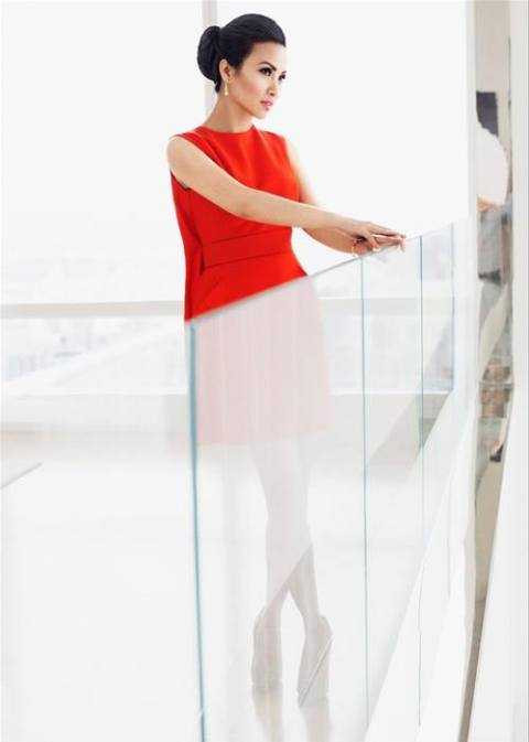 Với Hà Phương ở nhà chăm lo cho gia đình hay việc đi hát đều là niềm vui Với Hà Phương ở nhà chăm lo cho gia đình hay việc đi hát đều là niềm vui