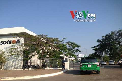 Hàng chục công nhân, bà bầu nhập viện sau bữa cơm trưa