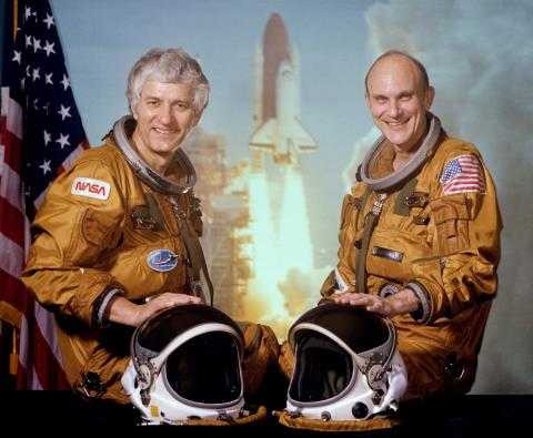 Phi hành đoàn 2 người của tàu STS-4 Phi hành đoàn 2 người của tàu STS-4