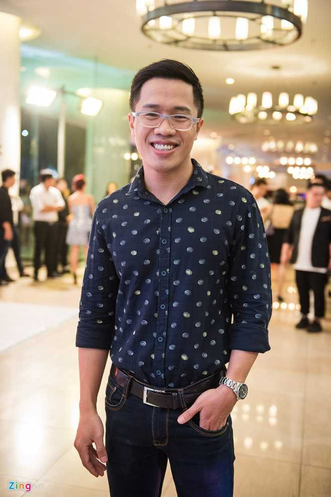 Phương Mỹ Chi hát mừng đám cưới ca sĩ Nam Cường