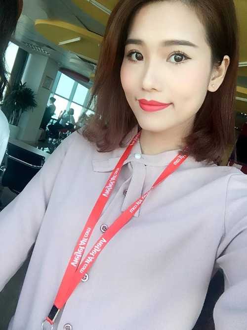 3 nữ sinh Học viện Hàng không xinh như hot girl