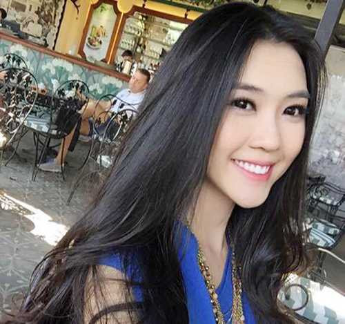 3 nữ sinh Học viện Hàng không xinh như hot girl