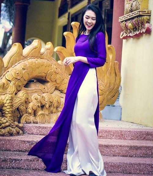 3 nữ sinh Học viện Hàng không xinh như hot girl