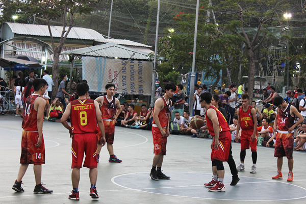 Bóng rổ VN cần phát triển từ các giải đấu học đường