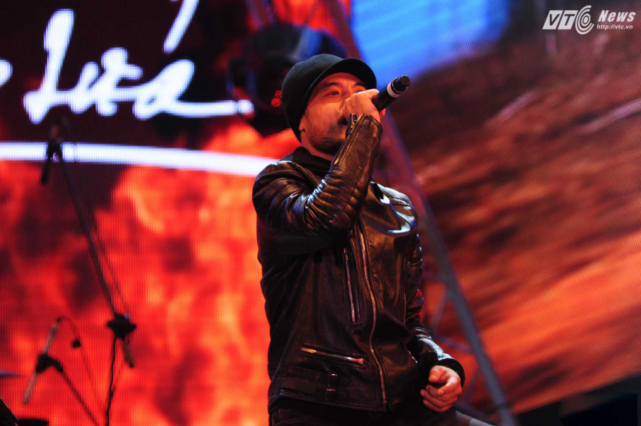 Gắn liền với Rock Storm trong nhiều năm, cộng đồng của dòng nhạc này còn gọi anh là Người Bão - Ảnh: Tùng Đinh