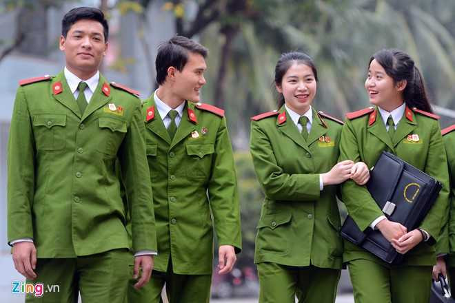 Nữ cảnh sát xinh đẹp, tài năng