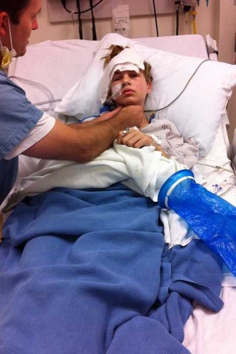 Peyton bị sốc độc tố sau khi dùng tampon vài giờ trong ngày đèn đỏ. Ảnh Mirror Peyton bị sốc độc tố sau khi dùng tampon vài giờ trong ngày đèn đỏ. Ảnh Mirror