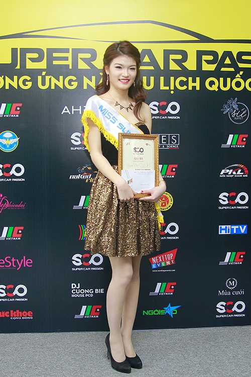 Nữ sinh Đoàn Quỳnh Nga