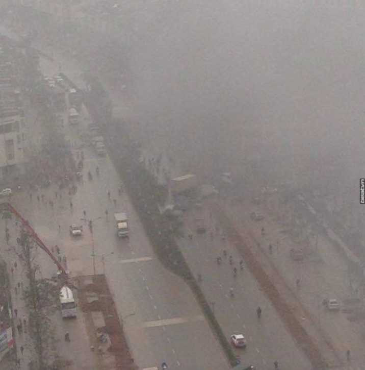 Khói bụi mịt mù sau vụ nổ