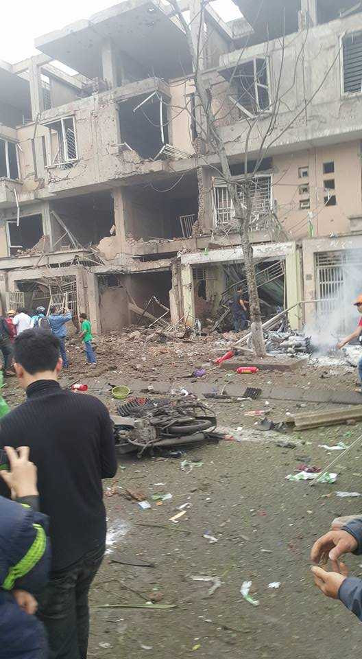 Nổ rung chuyển khu đô thị Văn Phú: 'Tôi thấy người nằm la liệt, máu me khắp nơi'