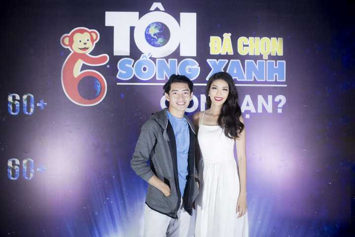 Mặc dù đang tham gia một khoá huấn luyện về chuyên môn tại Singapore, Quang Đăng vẫn sắp xếp thời gian bay gấp về Việt Nam trong chiều cùng ngày để kịp tham gia chương trình. Anh diện trang phục trẻ trung, năng động và tham gia một bài nhảy flashmob cùng các tình nguyện viên. Tuy không có nhiều thời gian ôn bài, Quang Đăng vẫn cố gắng thể hiện các điệu nhảy dễ thương và nhiều kỹ thuật, góp phần khuấy động chương trình. 