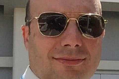 Cơ phó người Tây Ban Nha Alejandro Álava Cruz. 