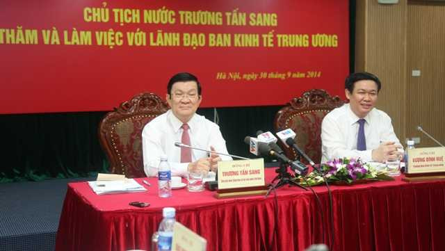 Chủ tịch nước Trương Tấn Sang trong dịp đến thăm Ban Kinh tế T.Ư (năm 2014)