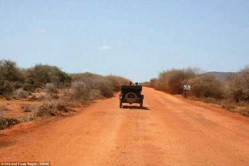 Khám phá thiên nhiên hoang dã ở Kenya. Khám phá thiên nhiên hoang dã ở Kenya.