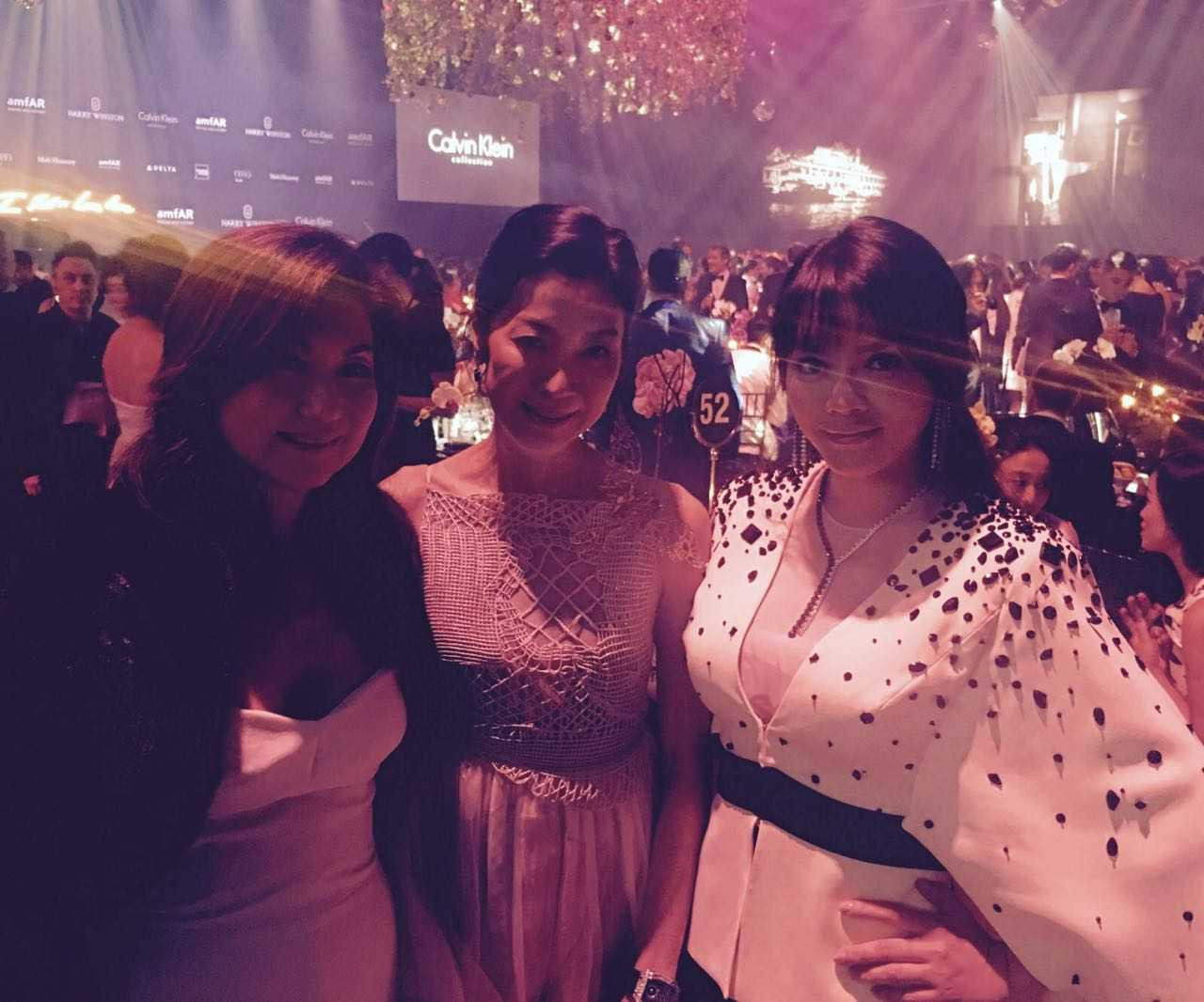 Lý Nhã Kỳ tái ngộ mỹ nhân Fast & Furious 7