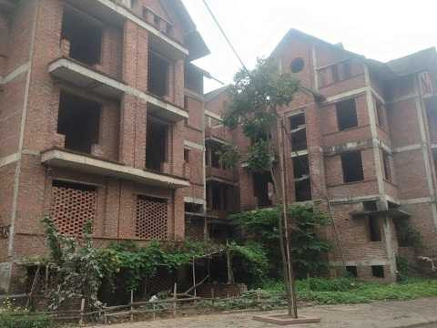 Hàng chục biệt thự KĐT Văn Phú không có người ở Hàng chục biệt thự KĐT Văn Phú không có người ở