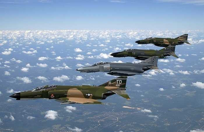 Màu sơn đa dạng của chiến F-4 Phantom II, Mỹ
