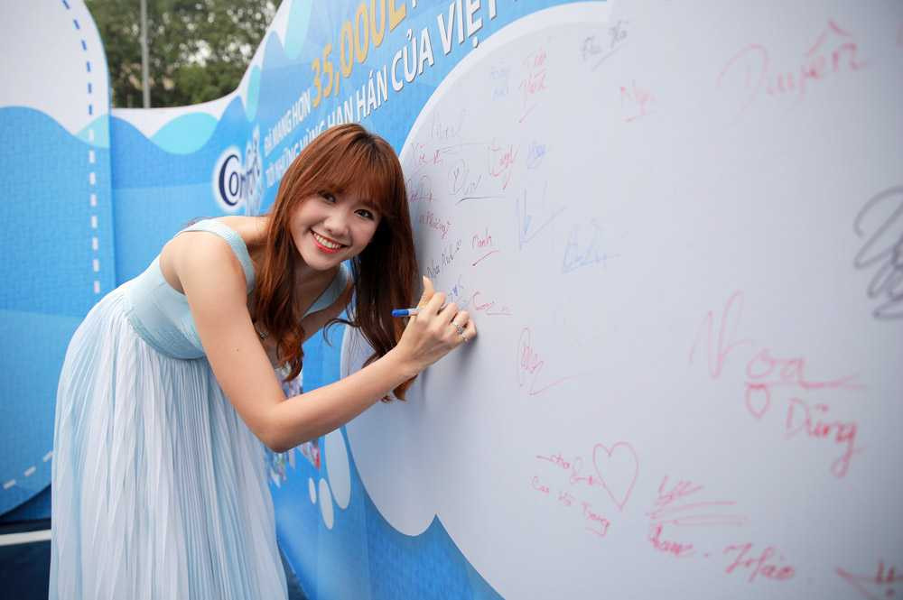 Hari Won cho thấy sự thoải mái và vui vẻ sau khi trải qua scandal tình cảm lùm xùm dịp đầu năm.