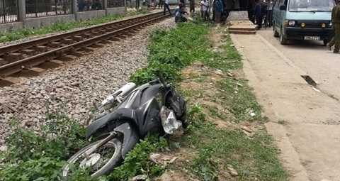 Địa bàn huyện Nghi Lộc có nhiều tuyến đường ngang dân sinh có đường sắt chạy qua, hàng năm chứng kiến những vụ tai nạn tàu thương tâm