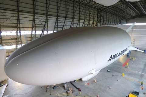 Siêu máy bay có vòng ba cực khủng là kết quả của việc sử dụng công nghệ hiện đại. Ảnh The Mirror Siêu máy bay có vòng ba cực khủng là kết quả của việc sử dụng công nghệ hiện đại. Ảnh The Mirror