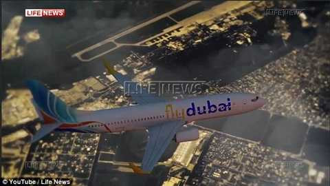 Video cho thấy chiếc máy bay của FlyDubai đã chòng chành vì gió lớn