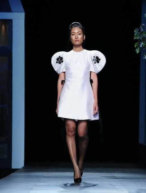 BST của Nguyễn Hoàng Tú.