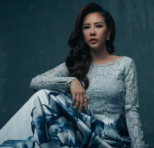 Hoa hậu Thu Hoài 4