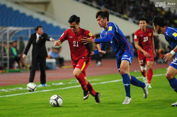 Văn Toàn cũng gây ấn tượng mạnh với cú đúp của mình - Ảnh: Tùng Đinh