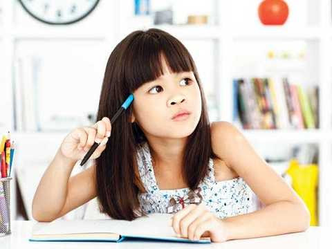 Dạy bé đánh dấu các ý quan trọng giúp bé nắm chắc kiến thức