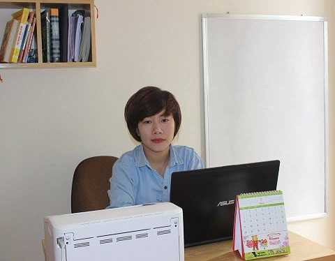 Chị Nguyễn Thị Phượng, người mở ra dịch vụ cho thuê tài xế, lái xe chở người say về nhà Chị Nguyễn Thị Phượng, người mở ra dịch vụ cho thuê tài xế, lái xe chở người say về nhà