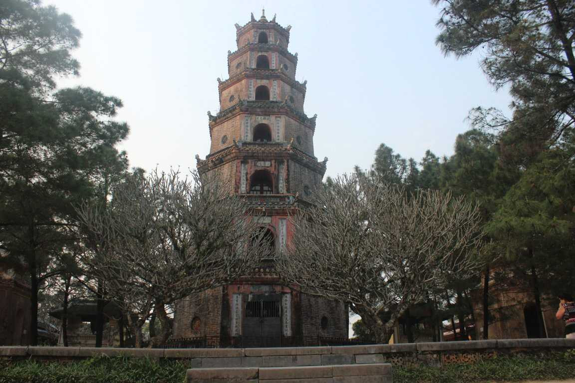 Lời nguyền oán tình duyên càng làm tôn nên sự tôn nghiêm, linh thiêng của một ngôi chùa cổ nhất xứ Huế.