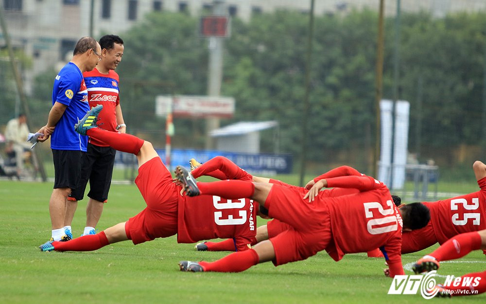 Park Hang Seo (11) 9