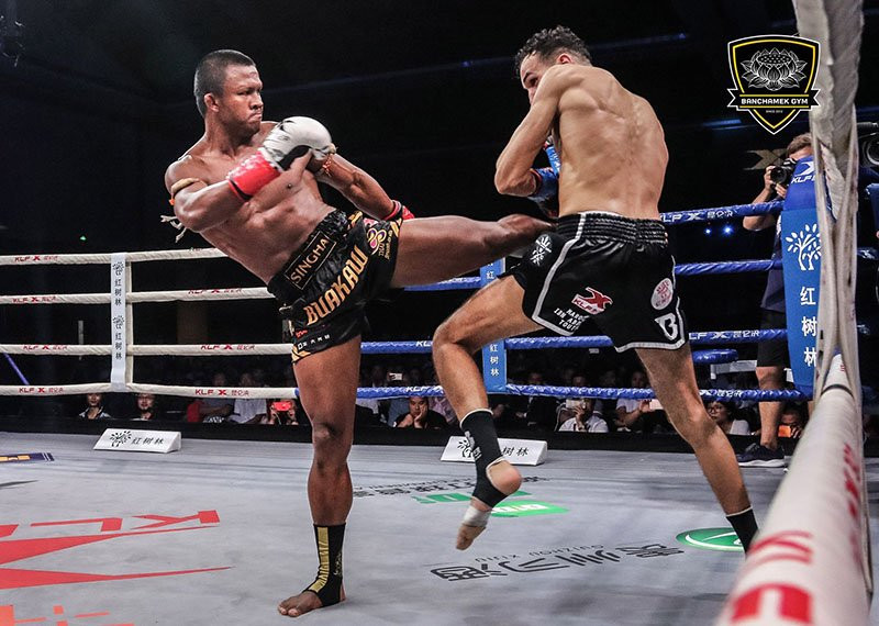 Buakaw vs Marouan Toutouh (7) 7