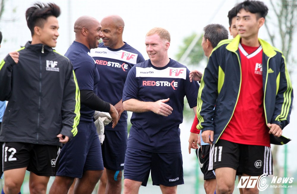 Giggs vs Scholes (17) 13