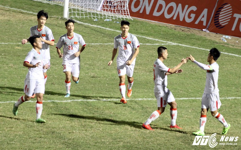 U21 Viet Nam ghi ban