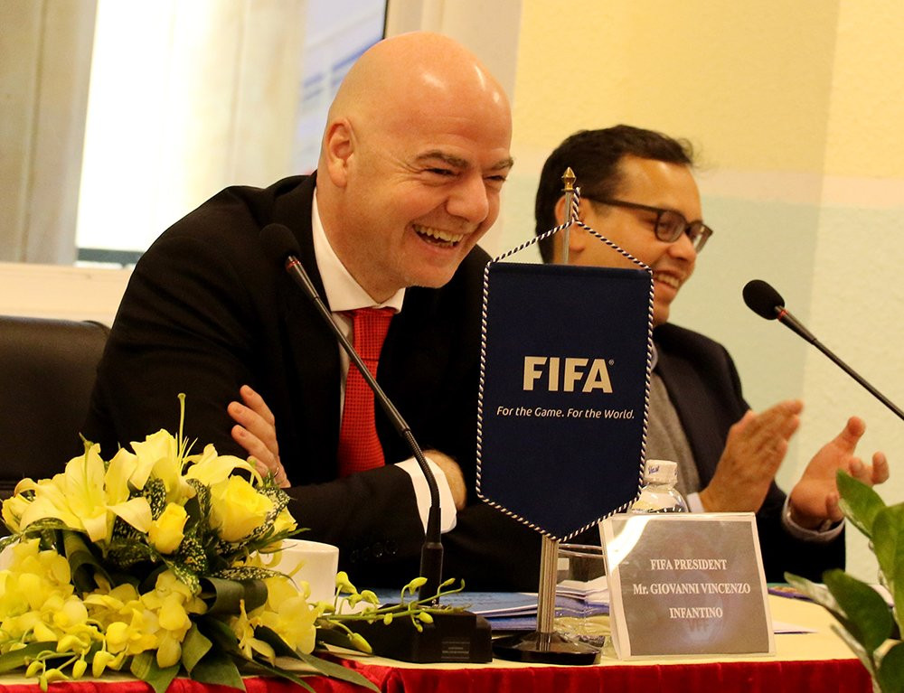 Chu tich FIFA (4) 7
