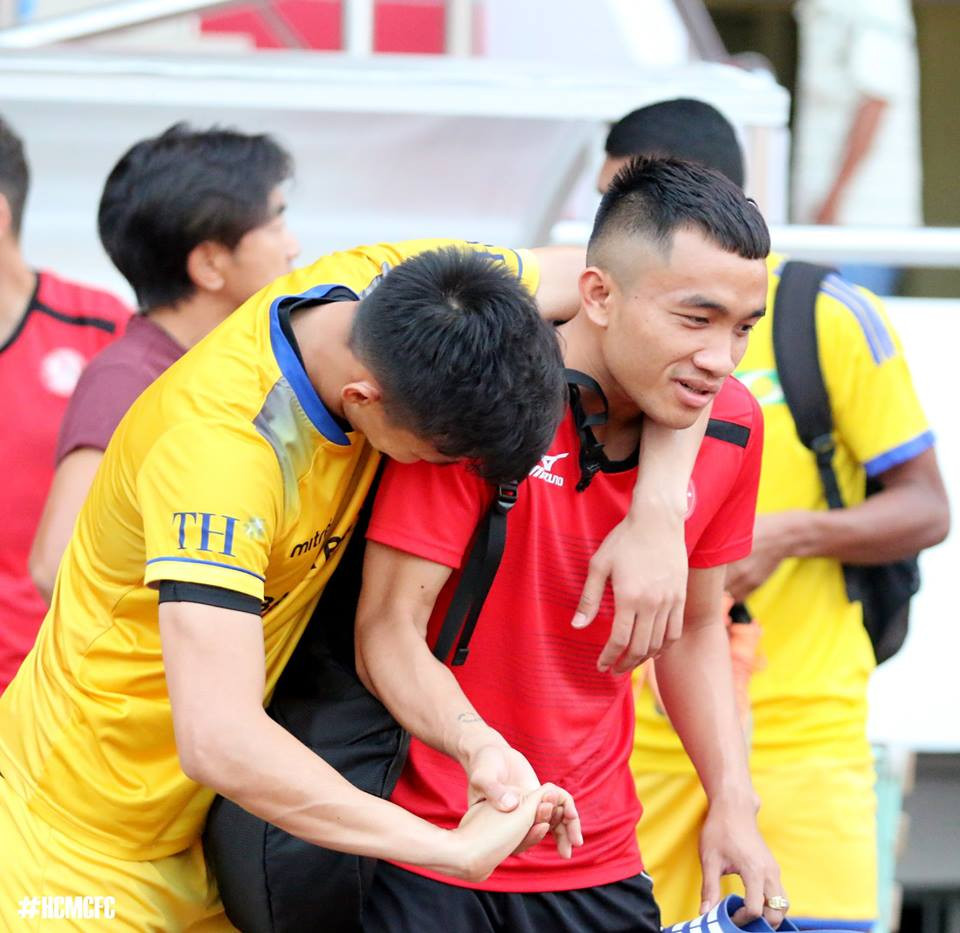 TP.HCM vs SLNA (3) 6