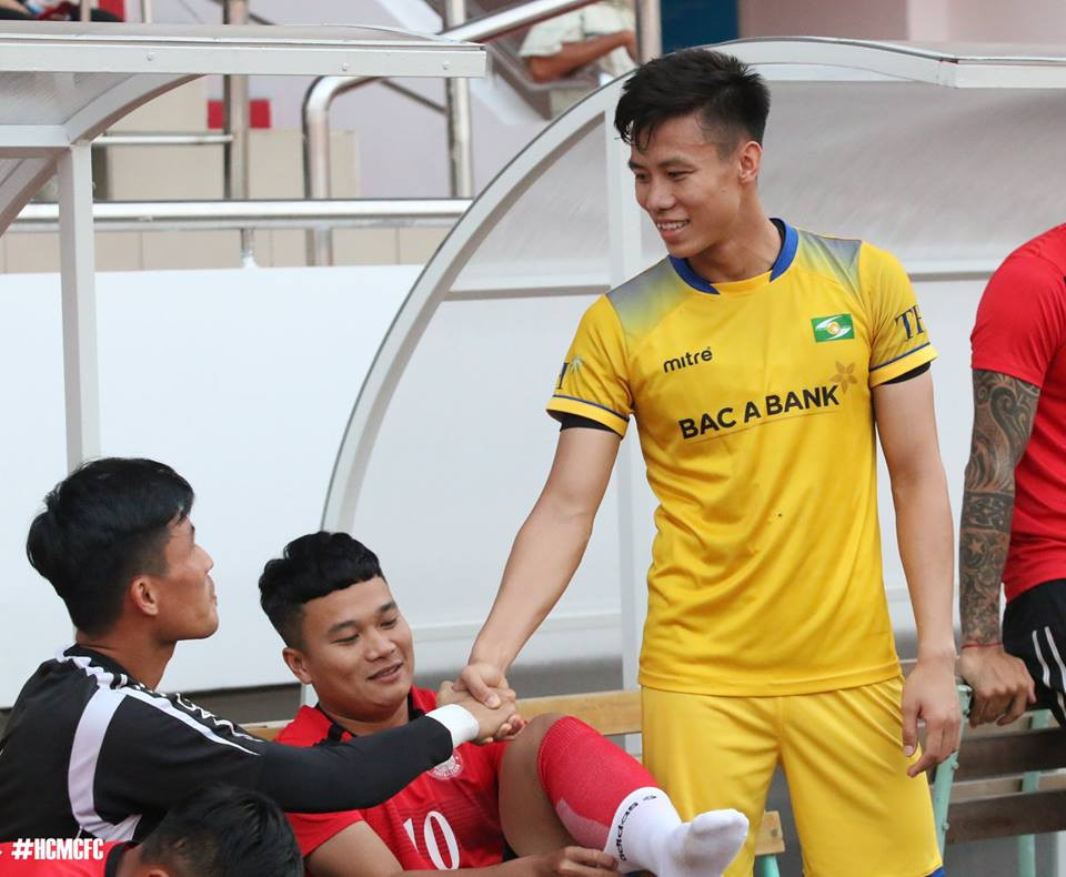 TP.HCM vs SLNA (7) 7