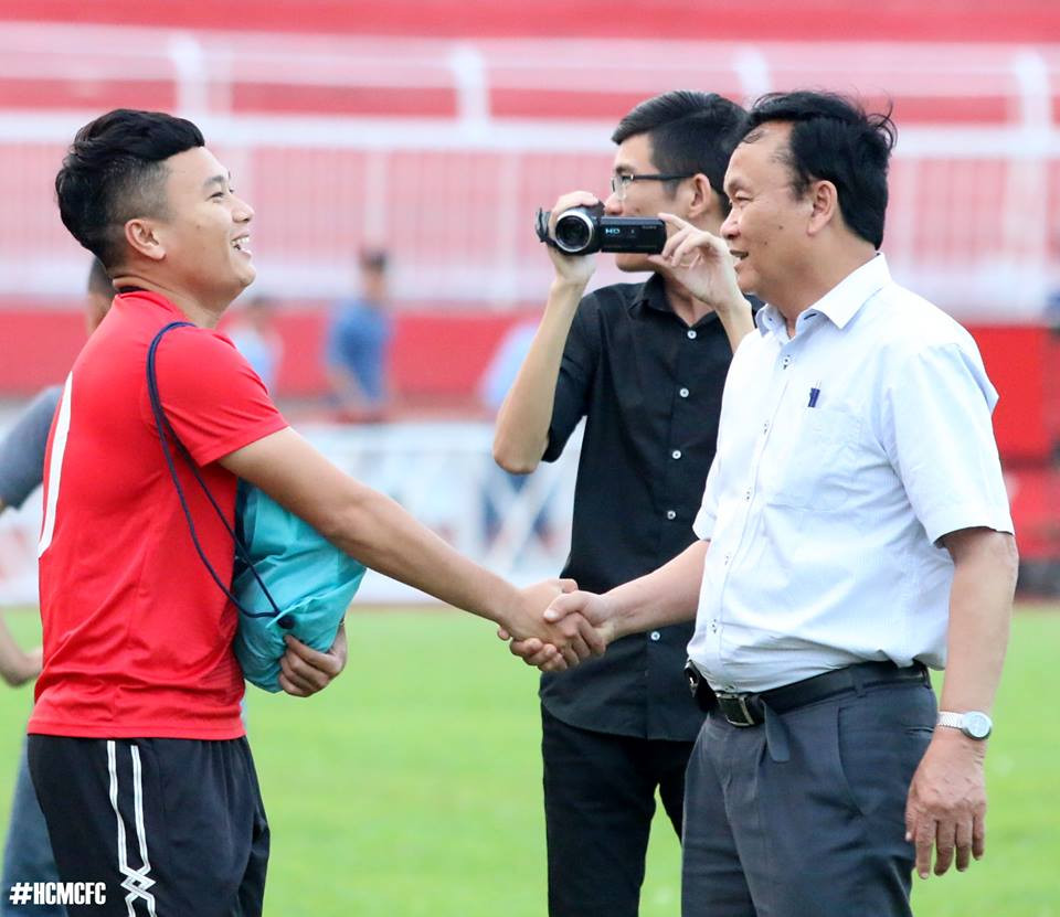 TP.HCM vs SLNA (9) 5