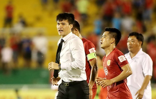 cong-vinh-choi-lon-de-vo-dich-v-league-bao-nhieu-tien-cho-du-1 3