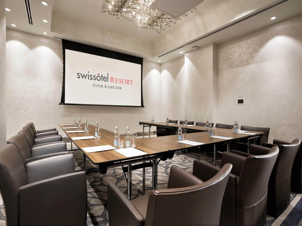 Khach san DT Brazil (21) 17