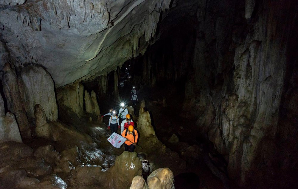 32744744_1998924300171736_4289275686943719424_o 15