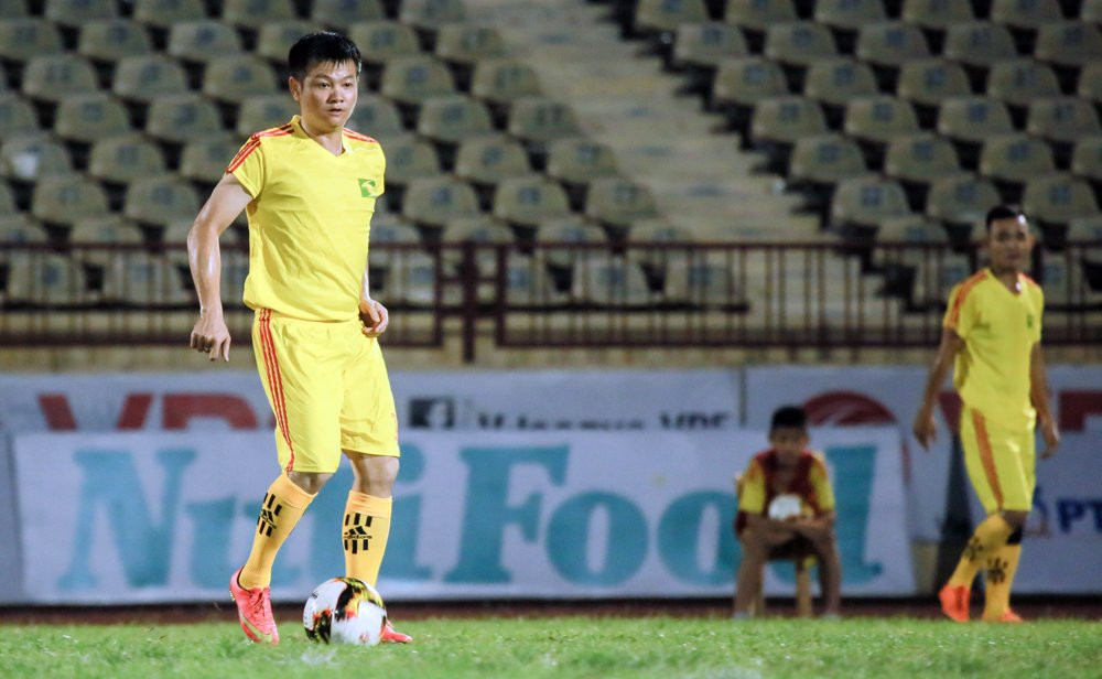 Van Quyen va Minh Hieu (10) 10