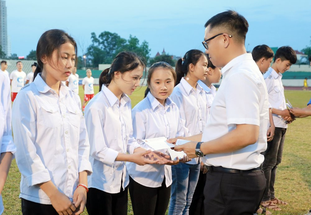 Van Quyen va Minh Hieu (5) 6