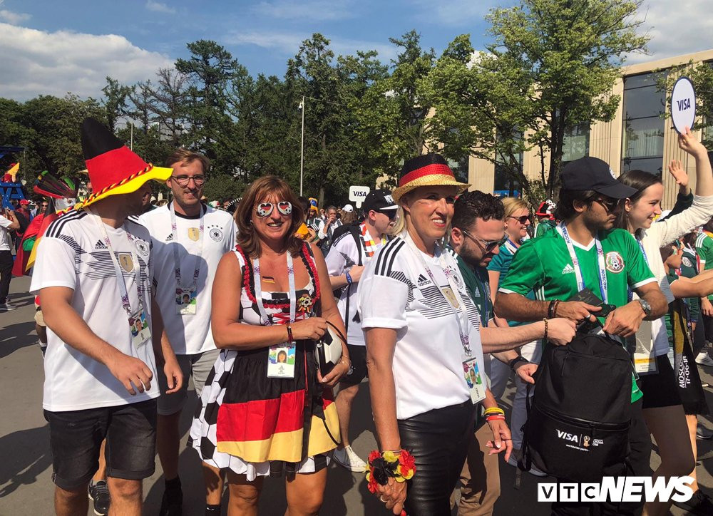 35430679_1984877731531214_8842526248652505088_n 9