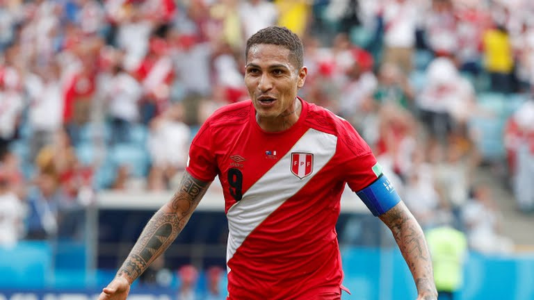 tag_reuters.com,2018_newsml_RC187C2B76C0_1444300690_768x432 27