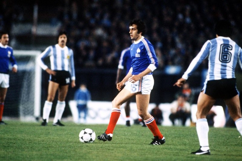 Mondiali_1978_-_Argentina_vs_Francia_-_Michele_Platini 8